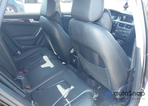 2010 Audi A4 2.0T Premium z USA, uszkodzony, nr VIN WAUBFAFL3AA050110